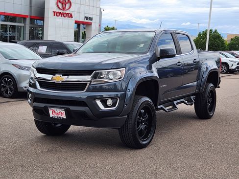 Used 2020 Chevrolet Colorado LT w/ Luxury Package AWD/4WD image 4