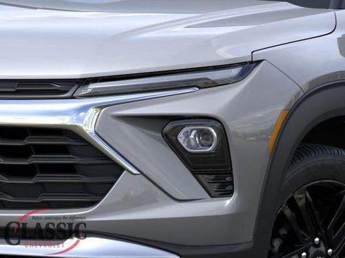 New 2026 Chevrolet TrailBlazer LT w/ Convenience Package FWD image 13
