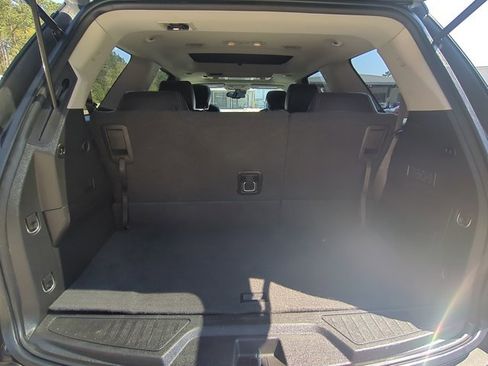 Used 2015 GMC Acadia Denali image 6