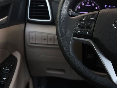 Used 2019 Hyundai Tucson SE FWD image 28