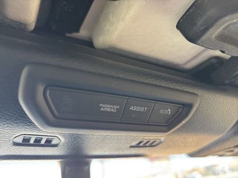 Used 2022 Jeep Wrangler Unlimited Sport image 32