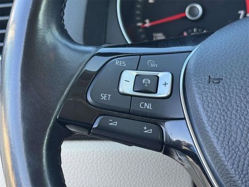 Used 2019 Volkswagen Passat 2.0T SE R-Line image 22