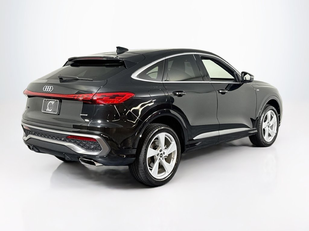 Used 2025 Audi Q5 Premium Plus AWD/4WD image 5