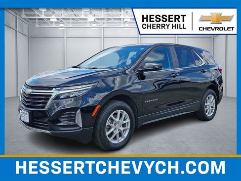 Certified 2024 Chevrolet Equinox LT w/ LPO, Floor Liner Package AWD/4WD image 1
