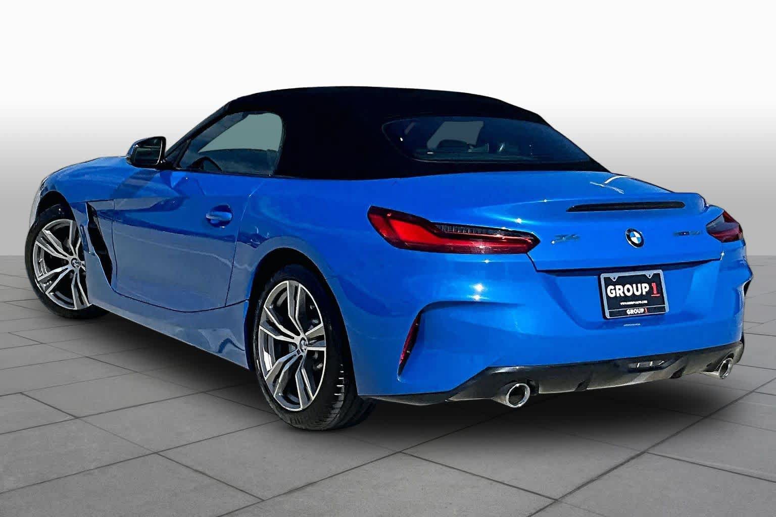 Used 2022 BMW Z4 sDrive30i w/ M Sport Package RWD image 10