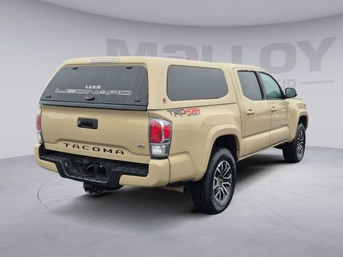 Used 2020 Toyota Tacoma TRD Sport AWD/4WD image 5