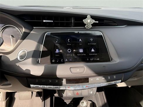 Used 2019 Cadillac XT4 Luxury w/ Cold Weather Package image 15