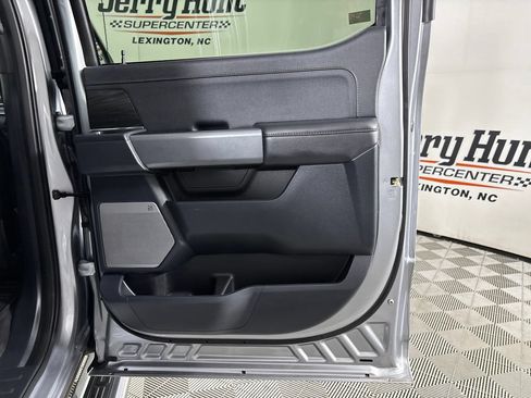 Used 2025 Ford F150 Lariat w/ Equipment Group 501A Mid AWD/4WD image 28