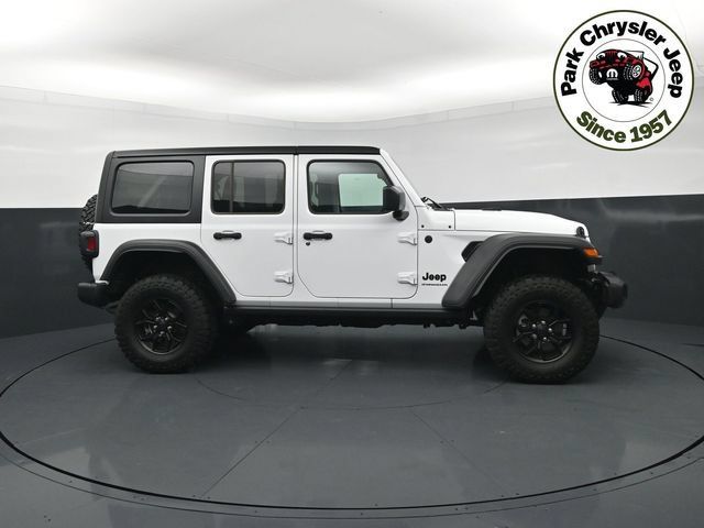 Used 2024 Jeep Wrangler Unlimited Sport AWD/4WD image 6