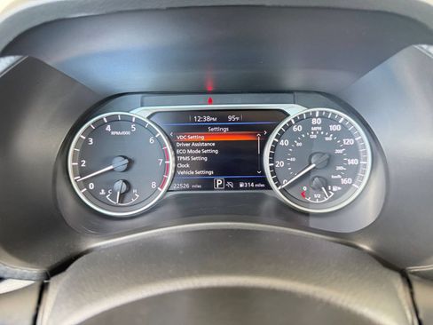Used 2025 Nissan Sentra SV FWD image 35