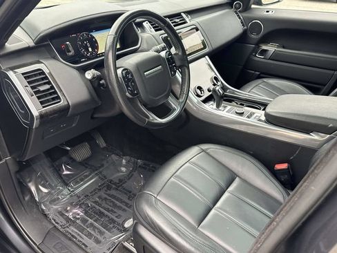 Used 2020 Land Rover Range Rover Sport SE AWD/4WD image 2