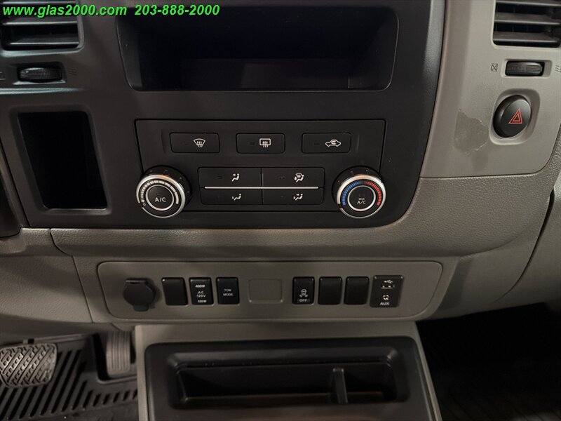 Used 2020 Nissan NV 3500 SV w/ Back Door Glass Package RWD image 24
