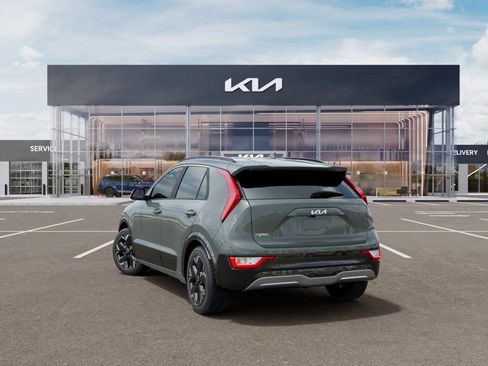 New 2026 Kia Niro Wind w/ Wind Preserve Package FWD image 4
