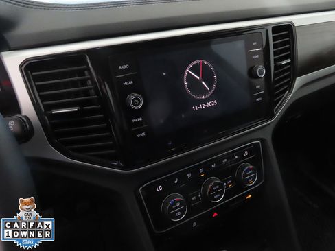 Used 2023 Volkswagen Atlas SE w/ Panoramic Sunroof Package image 19