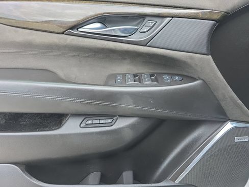 Used 2016 Cadillac Escalade ESV Platinum AWD/4WD image 16