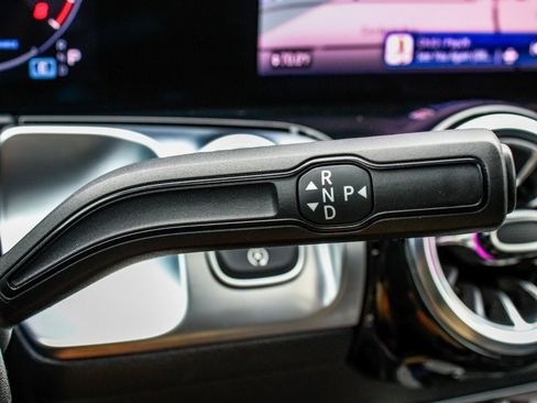 Used 2024 Mercedes-Benz GLB 250 4MATIC w/ Driver Assistance Package image 30