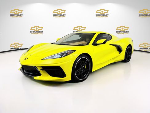 Used 2023 Chevrolet Corvette Stingray Premium Cpe w/ 3LT RWD image 3