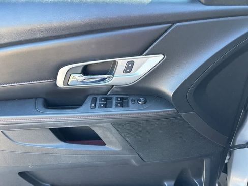 Used 2012 GMC Terrain SLE image 10