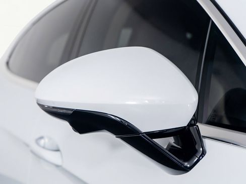 Used 2024 Porsche Panamera 4 w/ Premium Package image 12