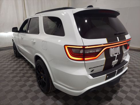 Used 2024 Dodge Durango SRT AWD/4WD image 2