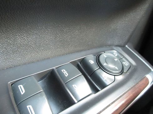 Used 2021 GMC Sierra 1500 SLT w/ SLT Premium Package image 26