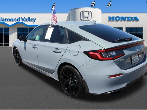 Used 2024 Honda Civic Sport image 4