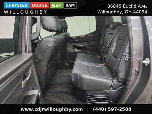 Used 2025 Toyota Tundra Limited AWD/4WD image 32