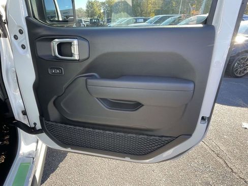 New 2026 Jeep Wrangler Unlimited Sport AWD/4WD image 16