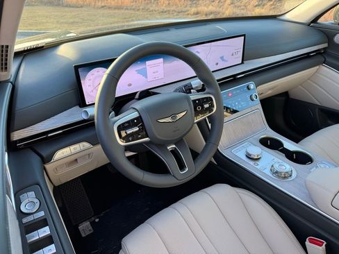 New 2026 Genesis GV80 2.5T Select image 2