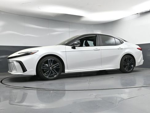 Certified 2025 Toyota Camry XSE w/ Premium Plus Package image 24