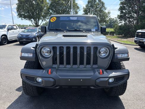Used 2023 Jeep Gladiator Mojave AWD/4WD image 3