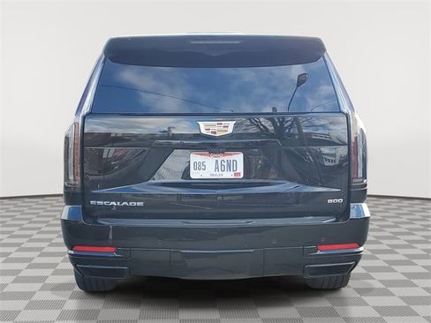 Certified 2025 Cadillac Escalade ESV Sport w/ Touring Package image 5