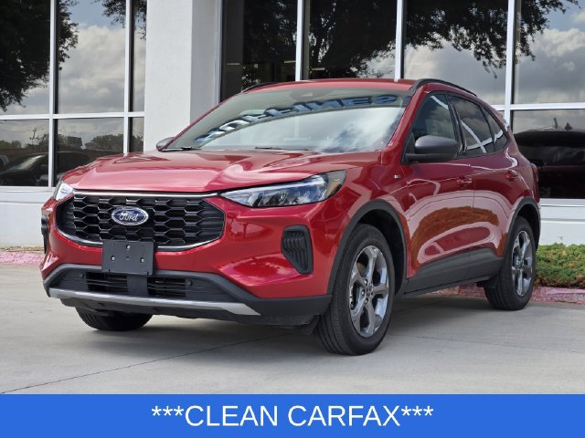 Used 2025 Ford Escape ST-Line AWD/4WD image 3