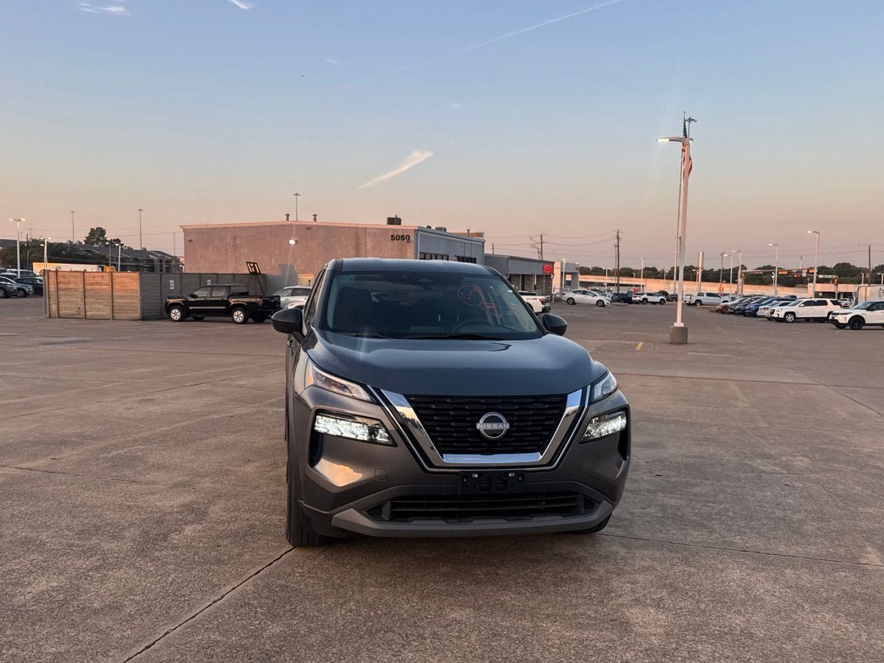 Certified 2023 Nissan Rogue S AWD/4WD image 5