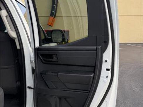 Used 2022 Toyota Tundra SR w/ SR Tow Package image 15