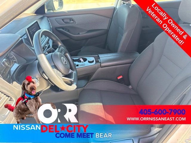 Used 2023 Nissan Rogue S AWD/4WD image 14