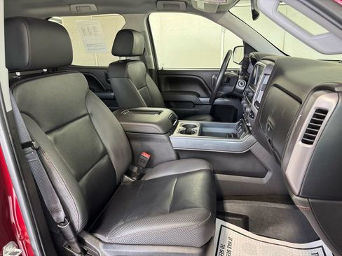 Used 2017 GMC Sierra 1500 SLT AWD/4WD image 32