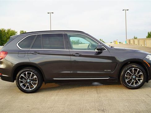 Used 2015 BMW X5 xDrive50i AWD/4WD image 9