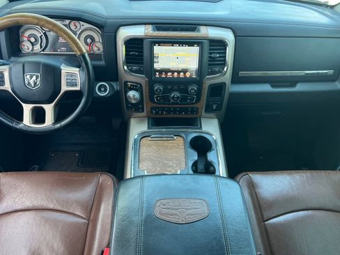 Used 2017 RAM 1500 Laramie Longhorn image 4