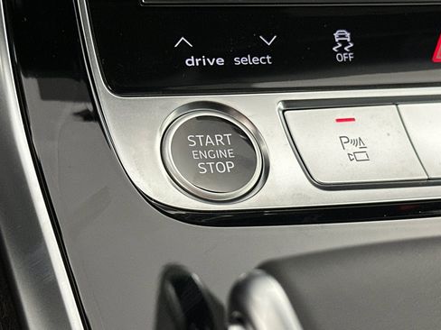 New 2026 Audi Q8 Premium Plus image 22