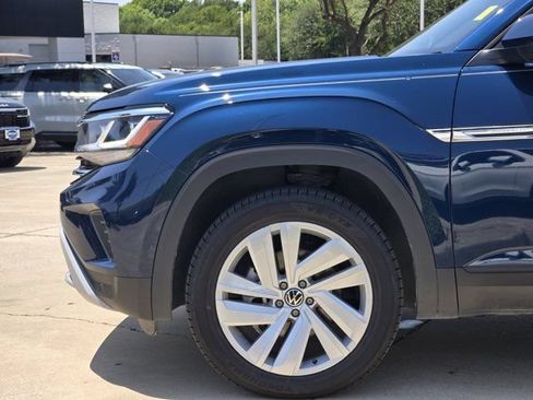 Used 2023 Volkswagen Atlas Cross Sport SE FWD image 10