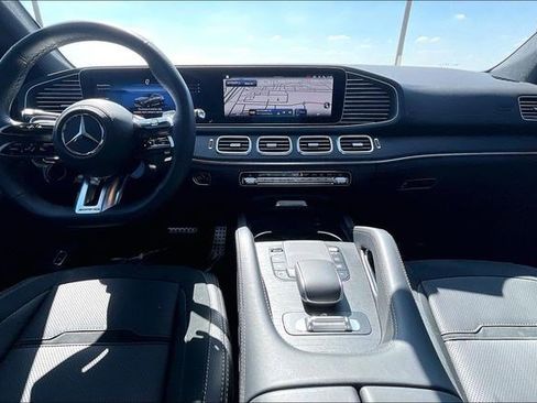 Used 2026 Mercedes-Benz GLE 53 AMG AMG GLE 53 image 19