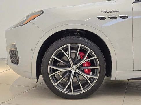 Certified 2023 Maserati Grecale Modena AWD/4WD image 13