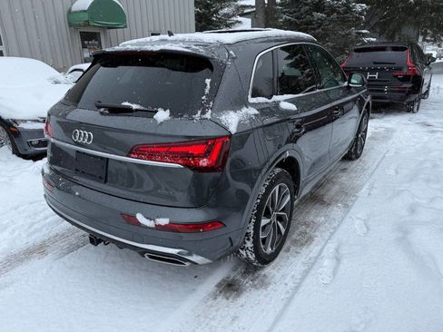 Used 2023 Audi Q5 2.0T Premium Plus w/ Premium Plus Package image 4