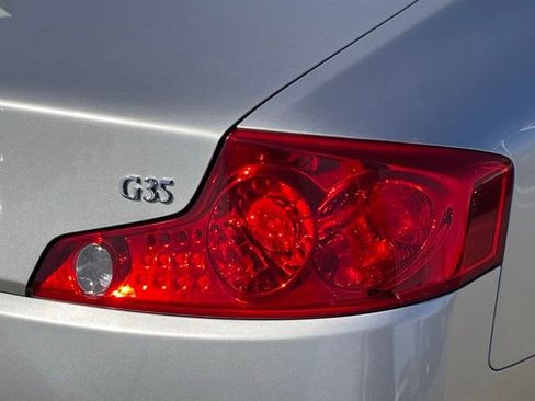 Used 2004 INFINITI G35 Coupe w/ Premium Pkg image 30