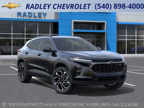 New 2026 Chevrolet Trax RS image 7