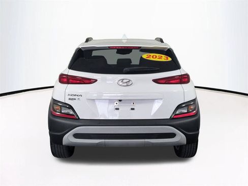 Used 2023 Hyundai Kona SEL w/ Convenience Package FWD image 6