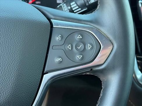 Certified 2023 Chevrolet Traverse LT FWD image 19