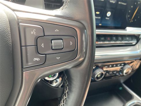 Used 2024 Chevrolet Silverado 1500 High Country w/ Technology Package image 21