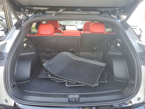 New 2026 Chevrolet Blazer EV SS image 9